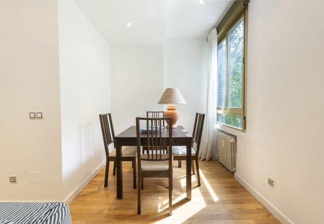 Appartement à Madrid - Appartement de 1 chambre avec balcon -Location mensuelle à Madrid  Appartement à Madrid - Appartement de 1 chambre avec balcon -Location mensuelle à Madrid