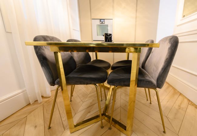 Appartement à Madrid - Appartement de luxe exclusif dans le Barrio de Salamanca - Elégance et confort au cœur de Madrid Appartement à Madrid - Appartement de luxe exclusif dans le Barrio de Salamanca - Elégance et confort au cœur de Madrid