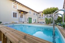 Villa à Lucques - Authentic Tuscan Getaway with Pool
