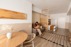 Appartement à Valence / Valencia - Valencia Urban Suite VI | 4 Guests | A/C & Wi-Fi | Near the City Center