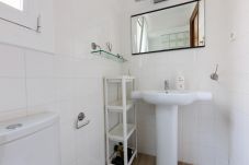 Appartement à Barcelone - Appartement Gracia, calme, bien équipé et situé en centre-ville, avec 2 chambres.