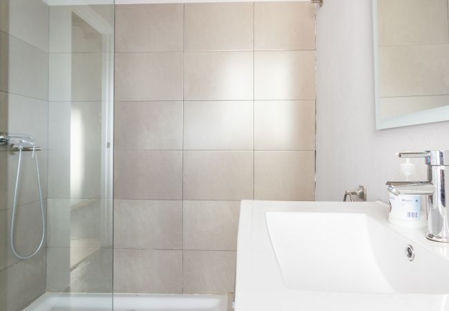 Appartement à Barcelone - ATIC GRACIA private terrace flat in Barcelona cent Appartement à Barcelone - ATIC GRACIA private terrace flat in Barcelona cent