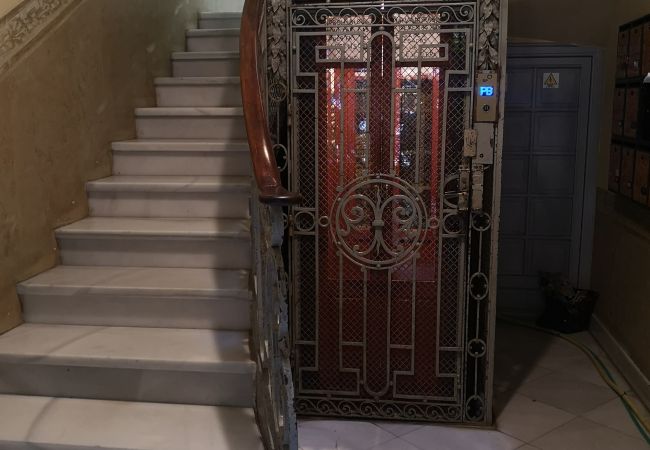 Appartamento a Barcelona - 2 bedrooms apartment in Eixample Appartamento a Barcelona - 2 bedrooms apartment in Eixample