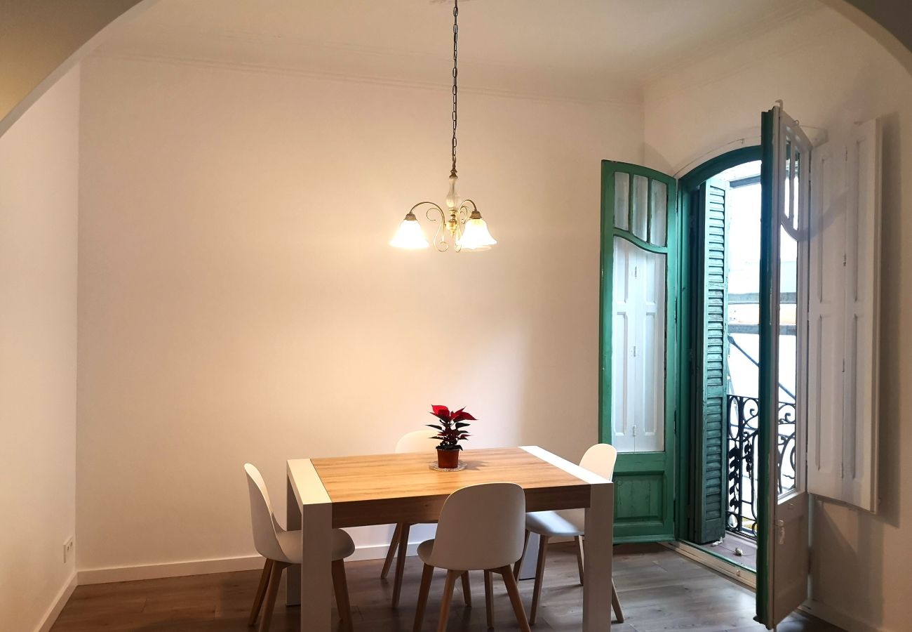 Appartamento a Barcelona - 2 bedrooms apartment in Eixample Appartamento a Barcelona - 2 bedrooms apartment in Eixample