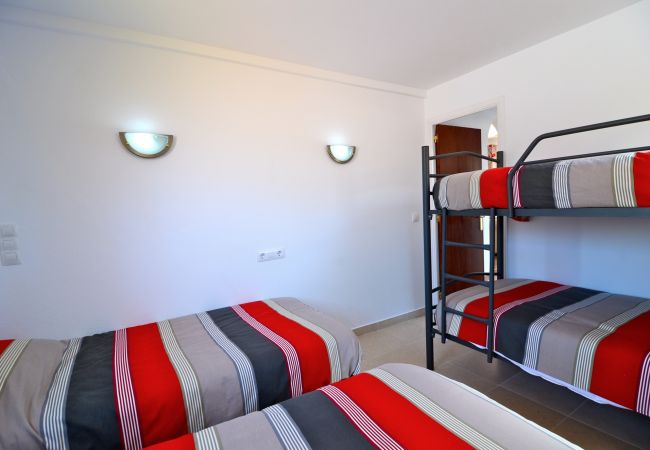 Villa a L'Escala - CASA PISCINA PRIVADA TERANYINA 3D Villa a L'Escala - CASA PISCINA PRIVADA TERANYINA 3D