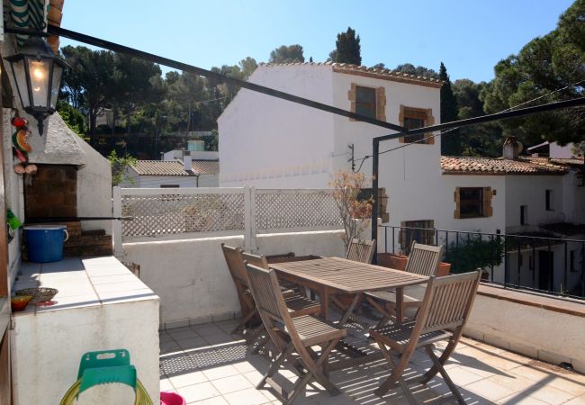 Casa a Pals - PLAÇA DELS POUS SUR Casa a Pals - PLAÇA DELS POUS SUR