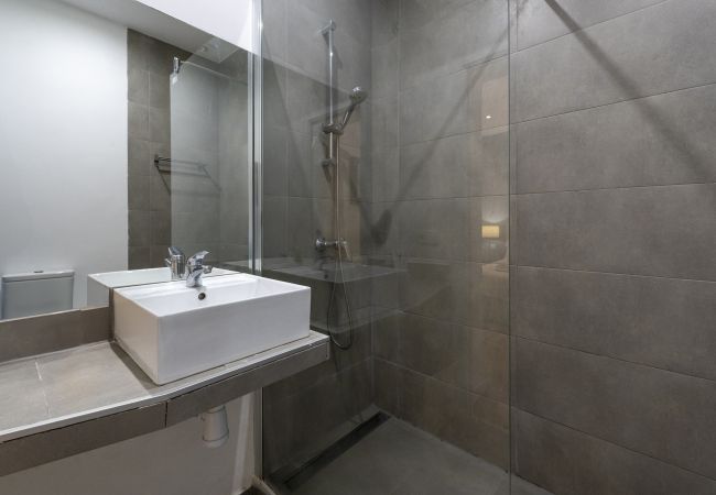 Appartamento a Madrid - Modern Madrid Downtown Puerta Del Sol M (PRE4B) Appartamento a Madrid - Modern Madrid Downtown Puerta Del Sol M (PRE4B)