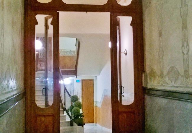 Appartamento a Barcelona - Piso en alquiler con gran terraza privada, junto Passeig de Gracia, Barcelona centro Appartamento a Barcelona - Piso en alquiler con gran terraza privada, junto Passeig de Gracia, Barcelona centro