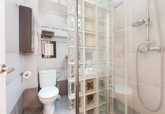 Appartamento a Barcelona - GRACIA SANT AGUSTÍ piso de 3 dormitorios en alquiler por días en Barcelona centro, Gracia Appartamento a Barcelona - GRACIA SANT AGUSTÍ piso de 3 dormitorios en alquiler por días en Barcelona centro, Gracia