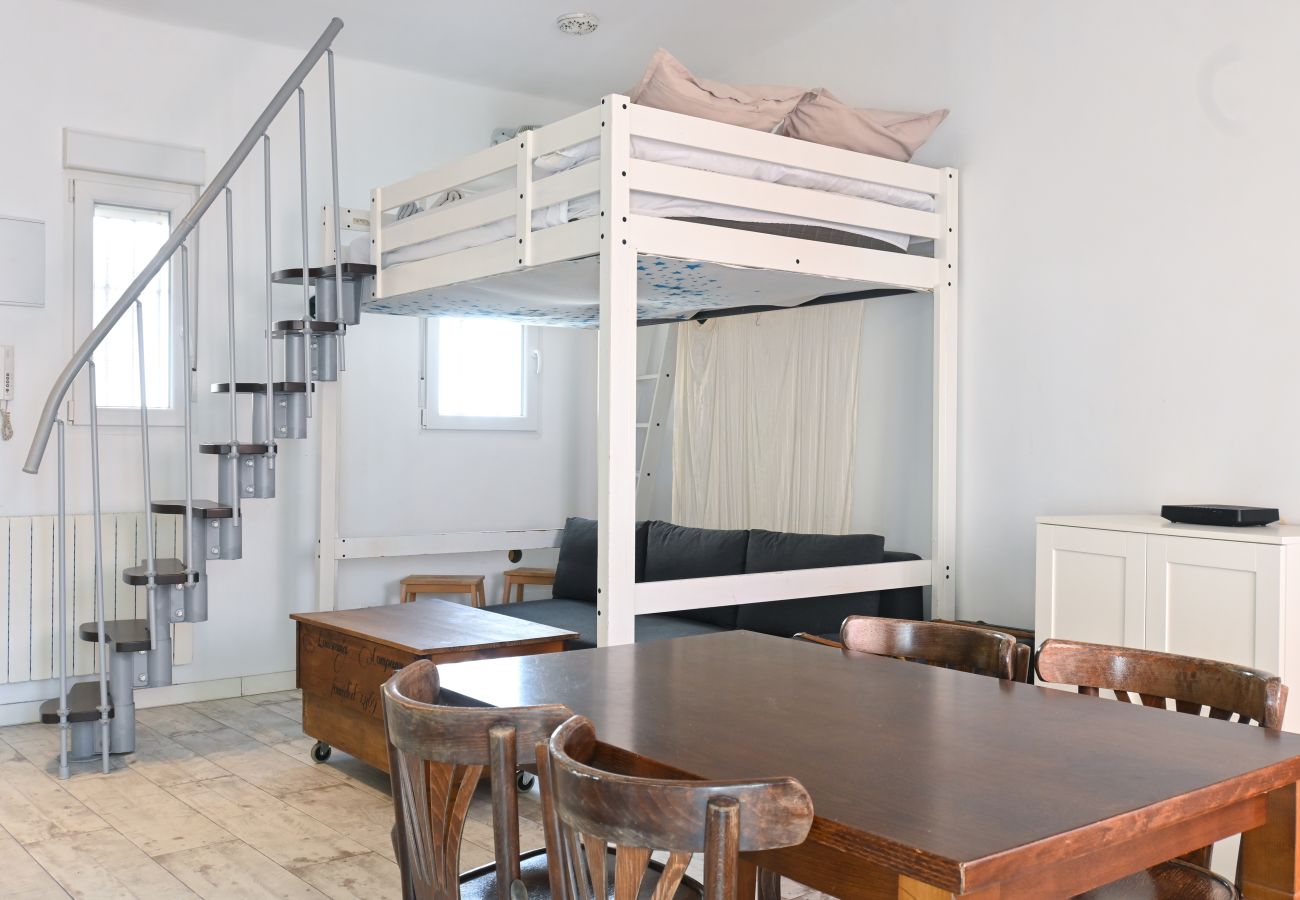 Studio a Madrid - CITY CENTER- ATOCHA ST.  Studio. 4 PAX