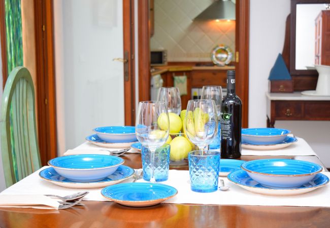 Casa a Muro - Ancla 011 fantástica casa de pueblo con jacuzzi, terraza y WiFi Casa a Muro - Ancla 011 fantástica casa de pueblo con jacuzzi, terraza y WiFi