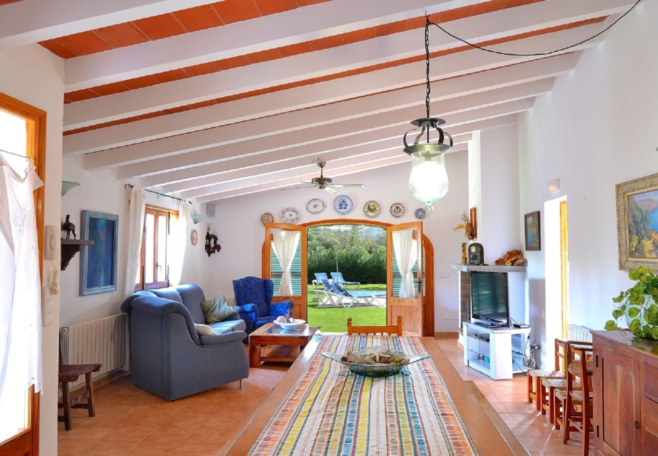 Fattoria a Pollensa /  Pollença - Can Roig Gran 041 magnífica finca con piscina privada, gran zona de barbacoa y WiFi Fattoria a Pollensa /  Pollença - Can Roig Gran 041 magnífica finca con piscina privada, gran zona de barbacoa y WiFi