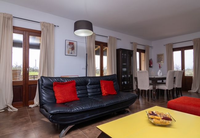 Villa a Santa Margalida - Villa Vernissa -  Finca con gran piscina muy cerca de Can Picafort y de las mejores playas de la isla Villa a Santa Margalida - Villa Vernissa -  Finca con gran piscina muy cerca de Can Picafort y de las mejores playas de la isla