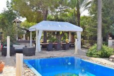 Casa a Muro - Can Bisbe 187 tradicional villa con piscina privada, preciosas vistas, barbacoa y ping pong