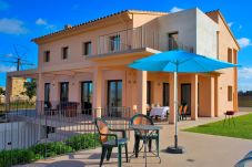 Villa a Muro - Es Moli 056 fantástica finca con piscina privada, gran jardín, aire acondicionado y barbacoa