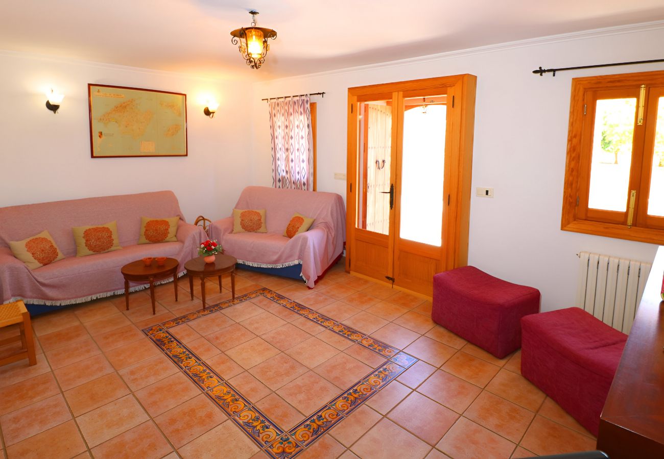 Fattoria a Campos - Can Palea 407 finca con piscina privada con jardín, terraza, barbacoa y WiFi Fattoria a Campos - Can Palea 407 finca con piscina privada con jardín, terraza, barbacoa y WiFi