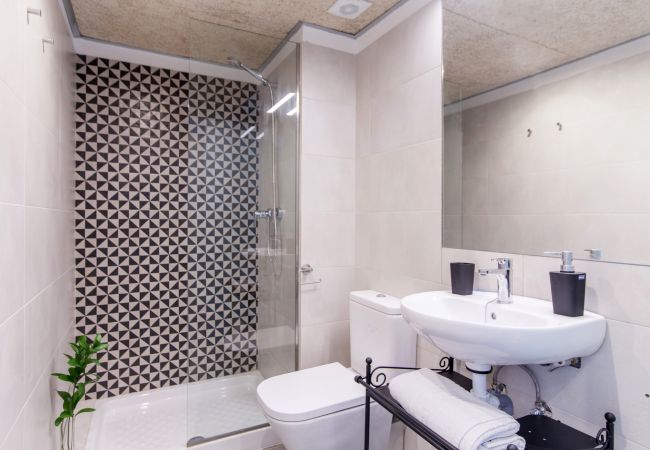 Appartamento a Barcelona - DELUXE piso en alquiler con terraza y piscina en Barcelona centro Appartamento a Barcelona - DELUXE piso en alquiler con terraza y piscina en Barcelona centro