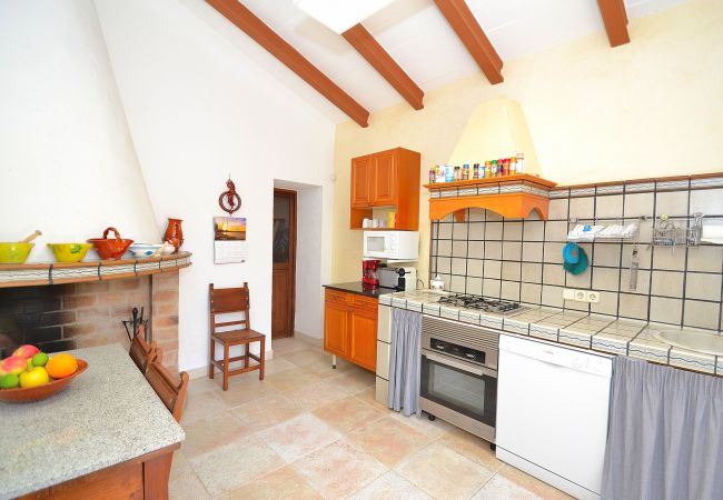 Fattoria a Lloret de Vistalegre - Can Blanc 018 finca rústica con piscina privada, aire acondicionado, terraza y barbacoa Fattoria a Lloret de Vistalegre - Can Blanc 018 finca rústica con piscina privada, aire acondicionado, terraza y barbacoa