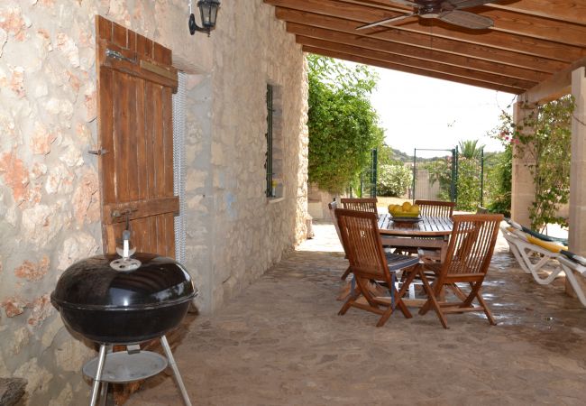 Fattoria a Lloret de Vistalegre - Can Blanc 018 finca rústica con piscina privada, aire acondicionado, terraza y barbacoa Fattoria a Lloret de Vistalegre - Can Blanc 018 finca rústica con piscina privada, aire acondicionado, terraza y barbacoa