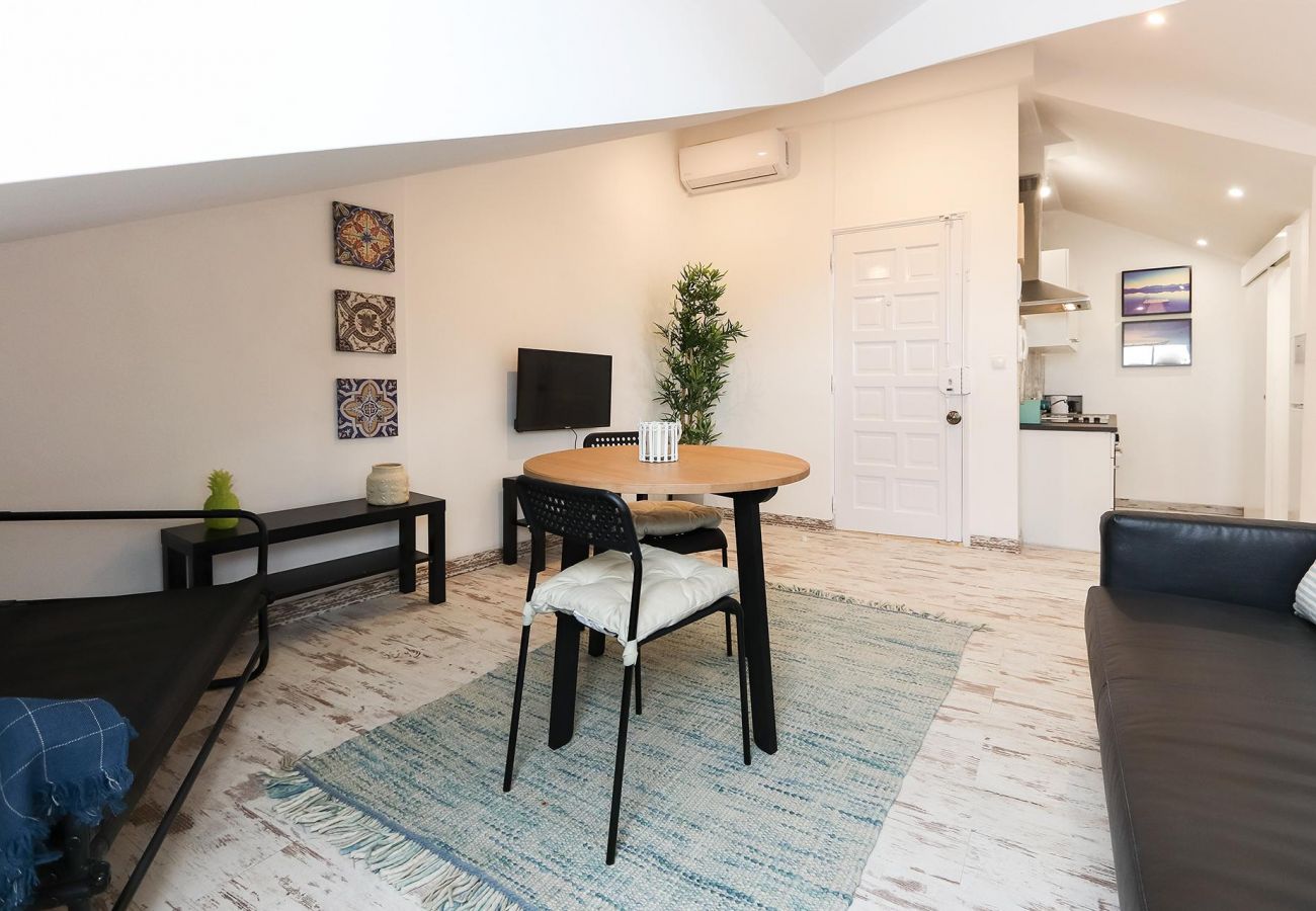 Bairro Alto Views by Homing Bairro Alto Views by Homing