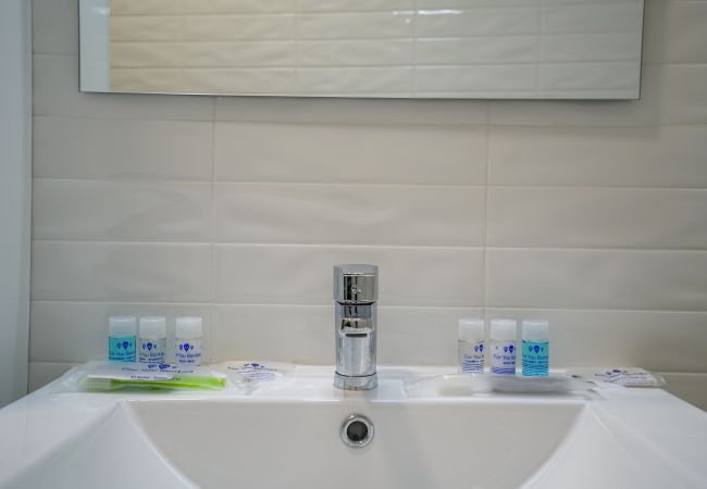 Appartamento a Madrid - Apartment Downtown Madrid Chueca-Malasaña, 1 Room, 4 pax Appartamento a Madrid - Apartment Downtown Madrid Chueca-Malasaña, 1 Room, 4 pax