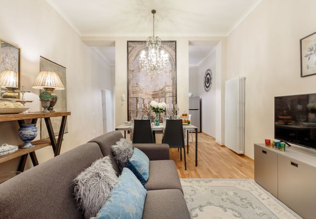 Appartamento a Lucca - CASA BETTA Your Modern Sanctuary in Historic Lucca Appartamento a Lucca - CASA BETTA Your Modern Sanctuary in Historic Lucca