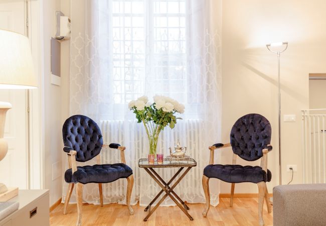 Appartamento a Lucca - CASA BETTA Your Modern Sanctuary in Historic Lucca Appartamento a Lucca - CASA BETTA Your Modern Sanctuary in Historic Lucca