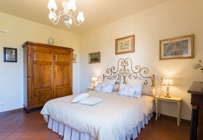 Appartamento a Lucca - Top-Floor Penthouse with Panoramic Terrace in Lucca Appartamento a Lucca - Top-Floor Penthouse with Panoramic Terrace in Lucca