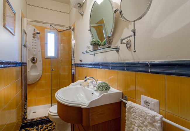 Appartamento a Lucca - Top-Floor Penthouse with Panoramic Terrace in Lucca Appartamento a Lucca - Top-Floor Penthouse with Panoramic Terrace in Lucca