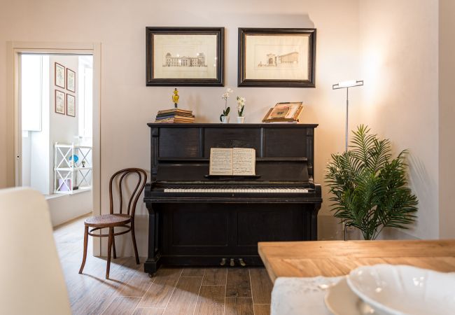 Appartamento a Lucca - Modern comfort in Lucca's Picturesque Canal District Appartamento a Lucca - Modern comfort in Lucca's Picturesque Canal District