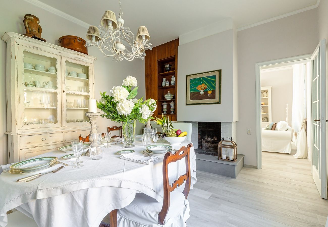 Villa a Lucca - VILLA OLIVIA: a New Luxury Villa with Garden in Lucca with PARKING Villa a Lucca - VILLA OLIVIA: a New Luxury Villa with Garden in Lucca with PARKING