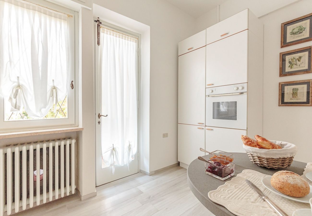 Villa a Lucca - VILLA OLIVIA: a New Luxury Villa with Garden in Lucca with PARKING Villa a Lucca - VILLA OLIVIA: a New Luxury Villa with Garden in Lucca with PARKING