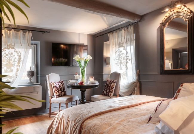 Appartamento a Lucca - The Palatial Suite: Smart Luxury Home in Lucca Appartamento a Lucca - The Palatial Suite: Smart Luxury Home in Lucca