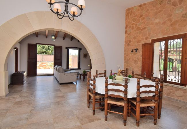 Villa a Muro - Biniaco 239 magnífica villa con piscina privada, gran zona exterior, barbacoa y aire acondicionado Villa a Muro - Biniaco 239 magnífica villa con piscina privada, gran zona exterior, barbacoa y aire acondicionado