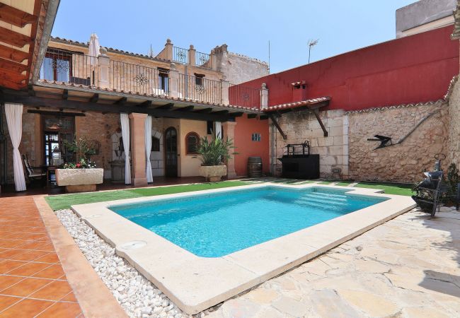 Villa a Muro - Can Bassa 243 fantástica villa con piscina privada, terraza, barbacoa y aire acondicionado Villa a Muro - Can Bassa 243 fantástica villa con piscina privada, terraza, barbacoa y aire acondicionado