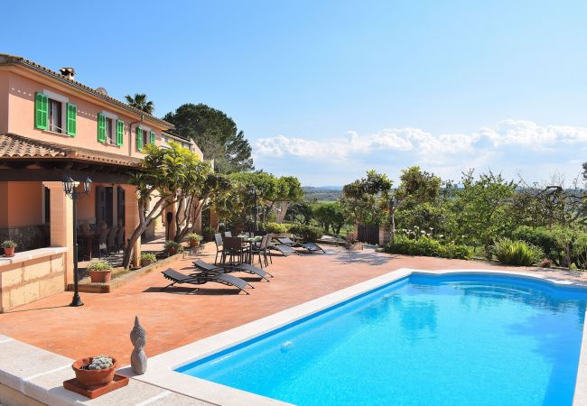  a Santa Margalida - Sa Caseta des Padrí 053 fantástica villa con pisicna privada, gran jardín, barbacoa y aire acondicionado