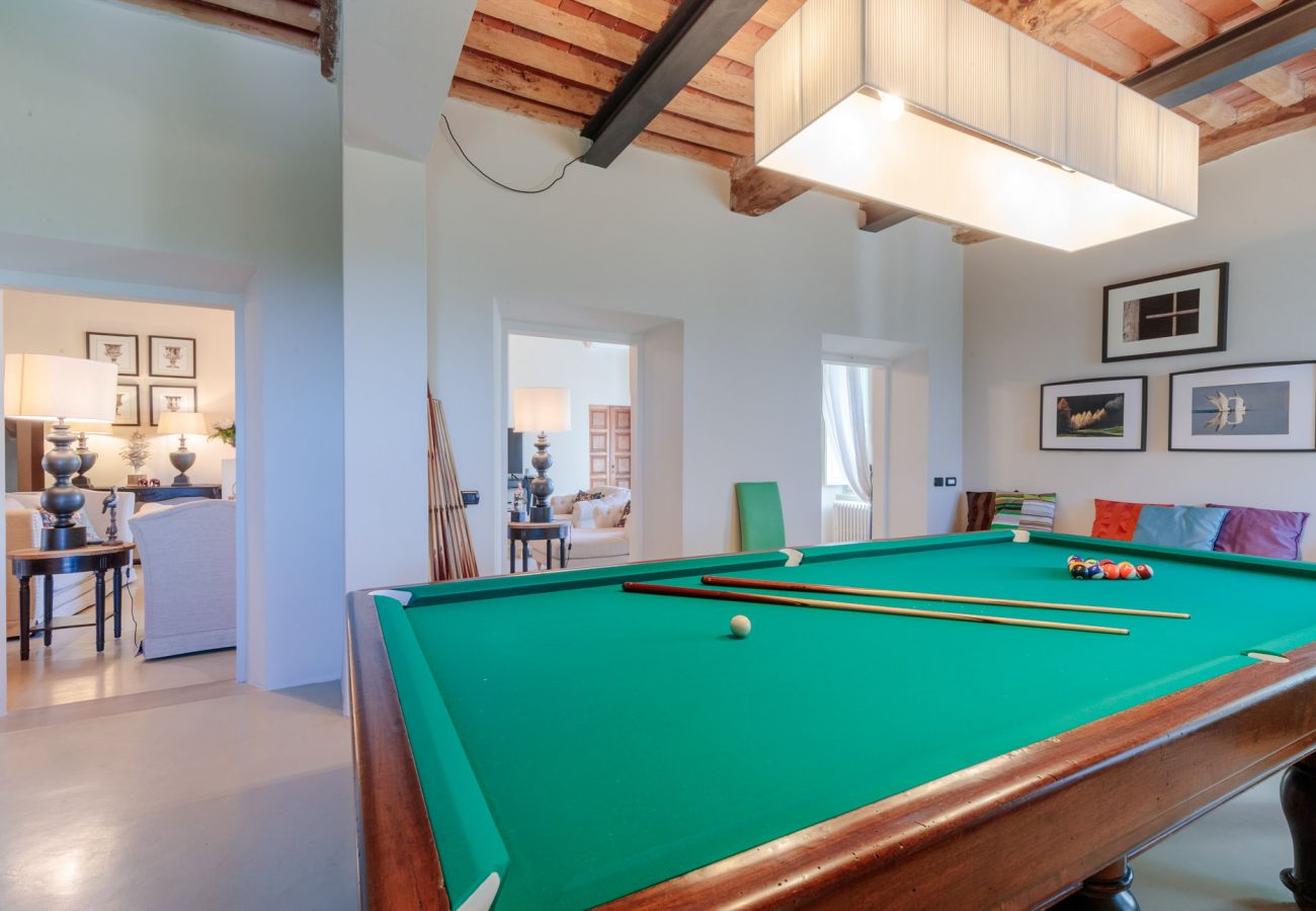 Villa a Montecarlo - 10 Bedrooms Villa in Lucca, SPA, Panoramic Pool Villa a Montecarlo - 10 Bedrooms Villa in Lucca, SPA, Panoramic Pool