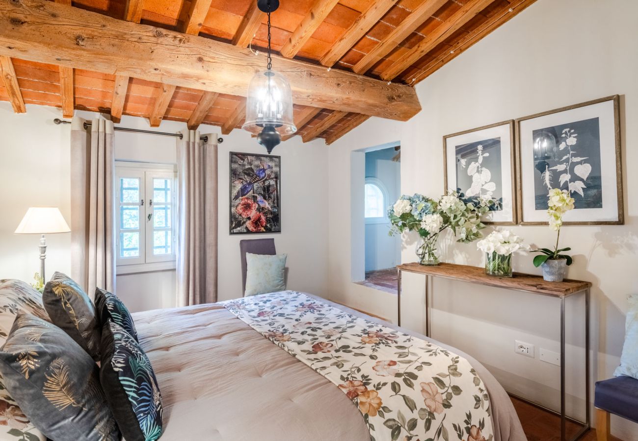 Villa a Montecarlo - 10 Bedrooms Villa in Lucca, SPA, Panoramic Pool Villa a Montecarlo - 10 Bedrooms Villa in Lucca, SPA, Panoramic Pool