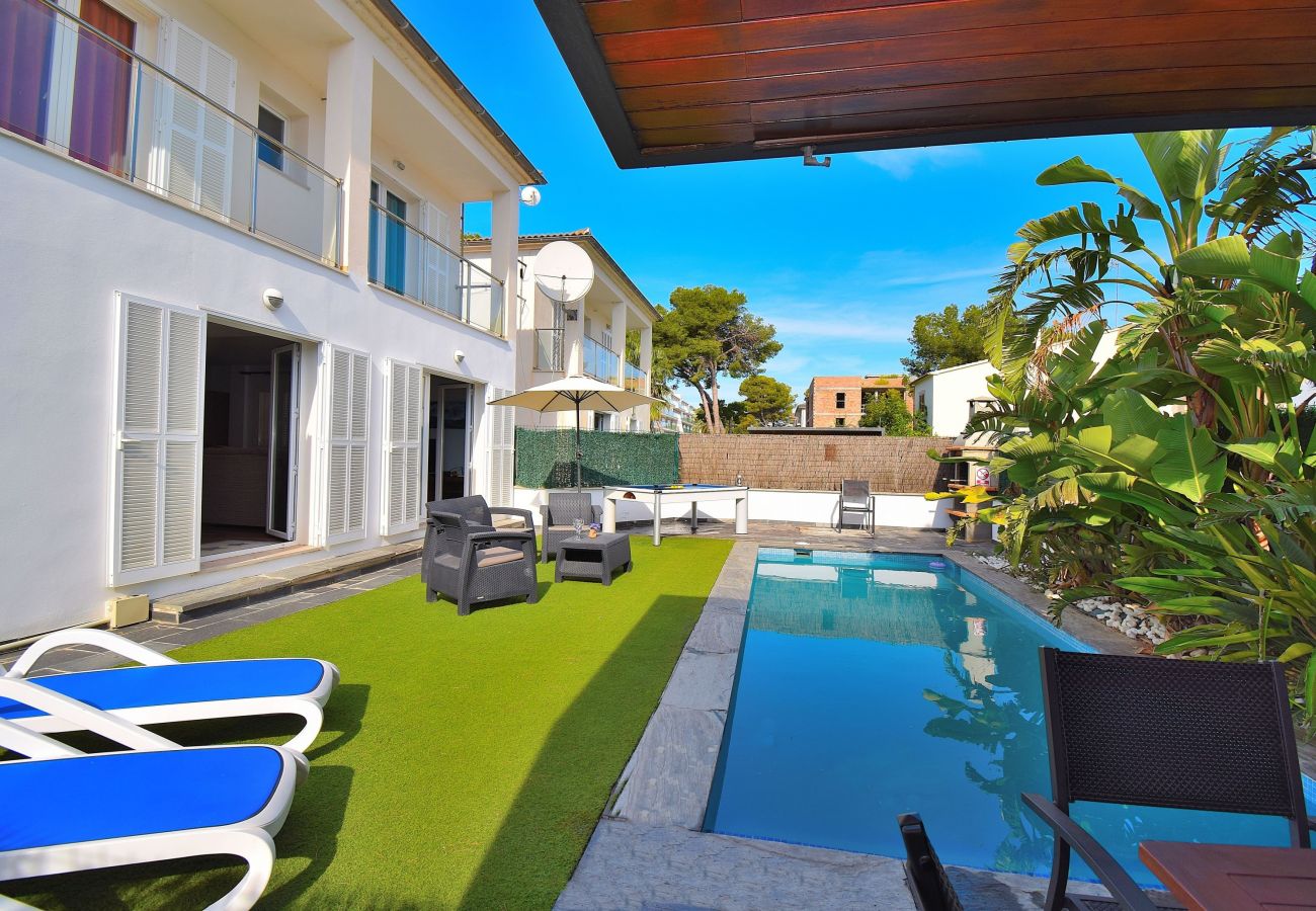 Casa a schiera a Playa de Muro - Siulador 107 fantástica villa con piscina privada, terraza, mesa de billar, ping pong y aire acondicionado Casa a schiera a Playa de Muro - Siulador 107 fantástica villa con piscina privada, terraza, mesa de billar, ping pong y aire acondicionado