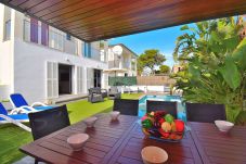Casa a schiera a Playa de Muro - Siulador 107 fantástica villa con piscina privada, terraza, mesa de billar, ping pong y aire acondicionado