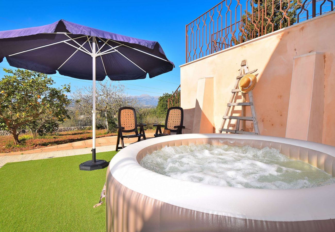 Fattoria a Muro - Terra Nostra 147 acogedora finca con impresionantes vistas, terraza, jacuzzi y aire acondicionado Fattoria a Muro - Terra Nostra 147 acogedora finca con impresionantes vistas, terraza, jacuzzi y aire acondicionado