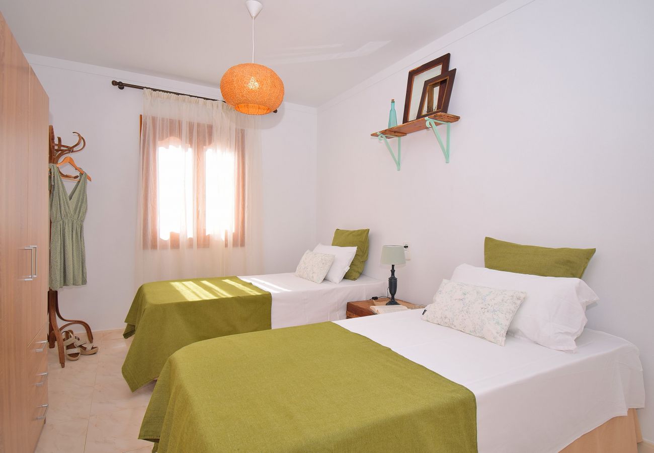 Casa a Muro - Ca Ses Nines 003 fantástica casa de pueblo con terraza, barbacoa, aire acondicionado y WiFi Casa a Muro - Ca Ses Nines 003 fantástica casa de pueblo con terraza, barbacoa, aire acondicionado y WiFi