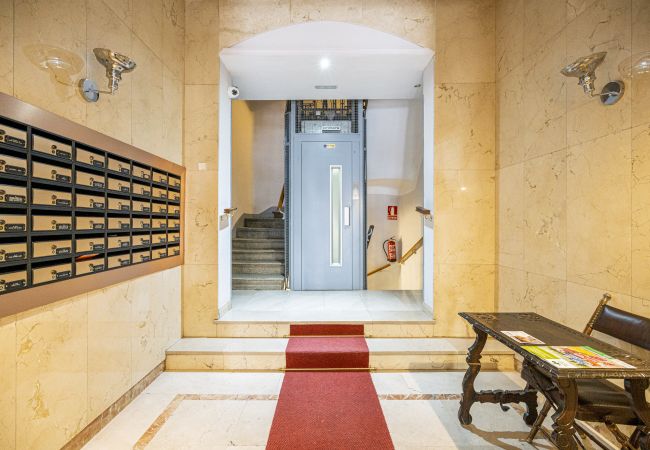 Appartamento a Madrid - COZY APARTMENT IN THE NEIGHBORHOOD OF SALAMANCA Appartamento a Madrid - COZY APARTMENT IN THE NEIGHBORHOOD OF SALAMANCA