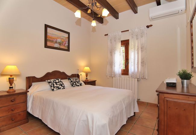 Fattoria a Ariany - Can Xisco Domatiga 250, Villa de piedra con piscina e internet de alta velocidad Fattoria a Ariany - Can Xisco Domatiga 250, Villa de piedra con piscina e internet de alta velocidad