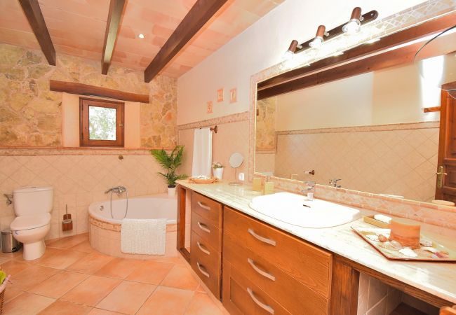 Villa a Santa Margalida - Vernissa 288 fantástica villa con piscina privada, gran jardín, barbacoa y aire acondicionado Villa a Santa Margalida - Vernissa 288 fantástica villa con piscina privada, gran jardín, barbacoa y aire acondicionado