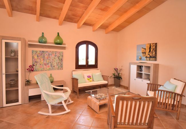 Villa a Santa Margalida - Vernissa 288 fantástica villa con piscina privada, gran jardín, barbacoa y aire acondicionado Villa a Santa Margalida - Vernissa 288 fantástica villa con piscina privada, gran jardín, barbacoa y aire acondicionado