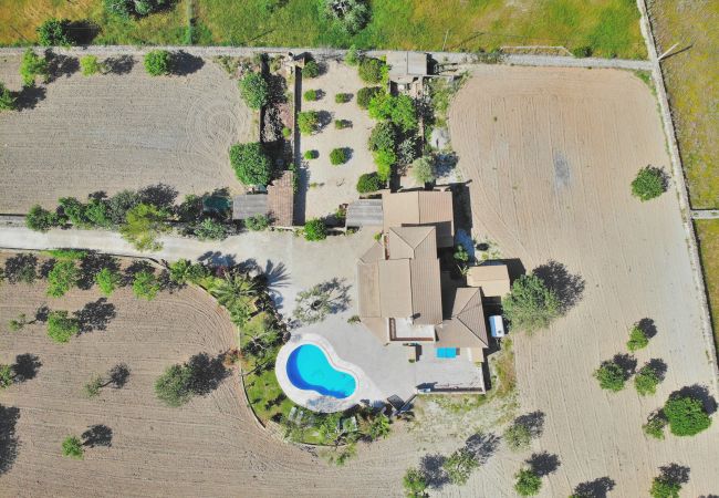 Villa a Santa Margalida - Vernissa 288 fantástica villa con piscina privada, gran jardín, barbacoa y aire acondicionado Villa a Santa Margalida - Vernissa 288 fantástica villa con piscina privada, gran jardín, barbacoa y aire acondicionado