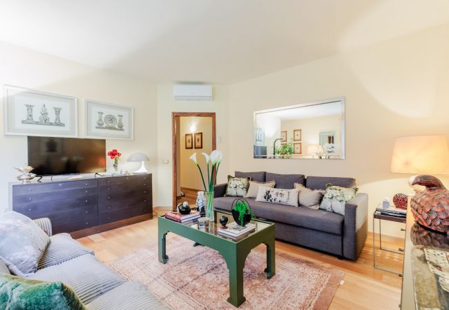 Villa a Lucca - Charming Cottage with Private Pool in Lucca Villa a Lucca - Charming Cottage with Private Pool in Lucca