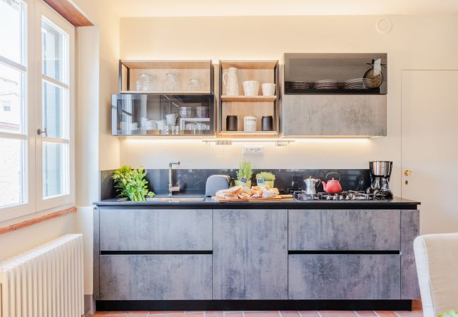 Appartamento a Lucca - Casa Lucky, Romantic Modern 3 bedrooms Penthouse inside the Walls of Lucca Appartamento a Lucca - Casa Lucky, Romantic Modern 3 bedrooms Penthouse inside the Walls of Lucca
