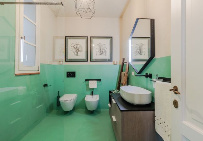 Appartamento a Lucca - Casa Lucky, Romantic Modern 3 bedrooms Penthouse inside the Walls of Lucca Appartamento a Lucca - Casa Lucky, Romantic Modern 3 bedrooms Penthouse inside the Walls of Lucca